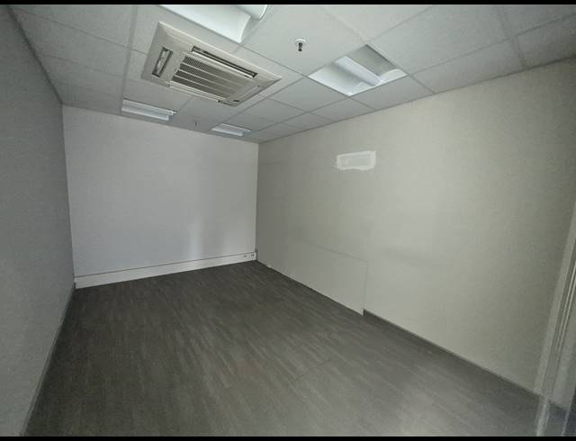 661M² OFFICE TO LET IN SANDTON CENTRAL